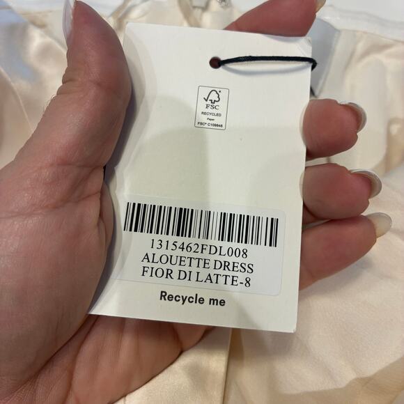 NWT Reformation Alouette Dress in Fior di Latte Sz 8 - Picture 9 of 14